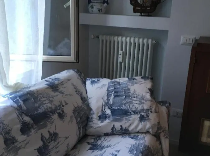 Brezza Marina * روما