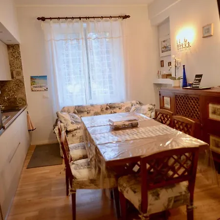 Brezza Marina Рим